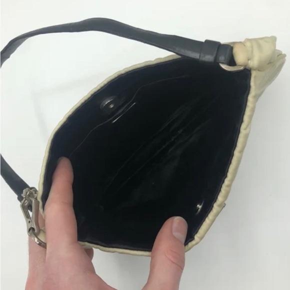 Vintage prada baguette - Picture 6 of 10
